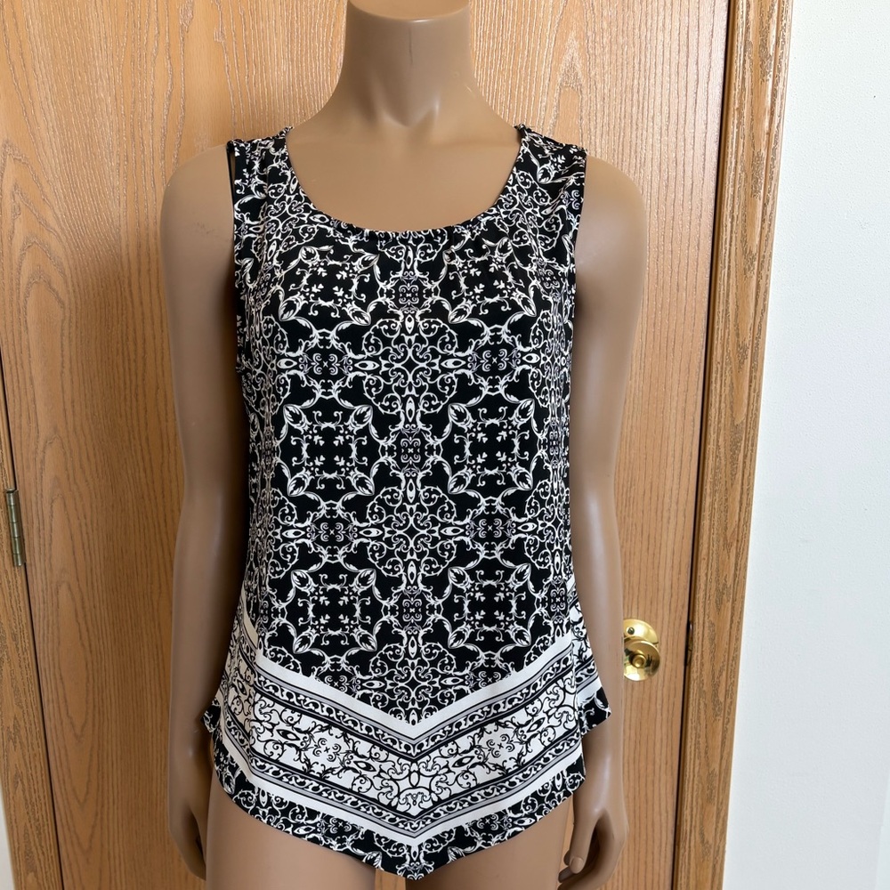 WHBM Sleeveless Top